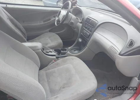 2000 Ford Mustang из США, поврежденный, VIN 1FAFP4046YF136163